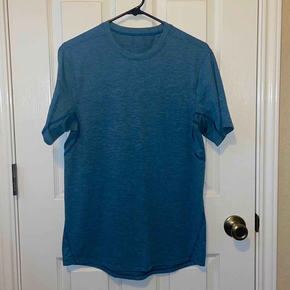 Men’s Lululemon Fitness Shirt
